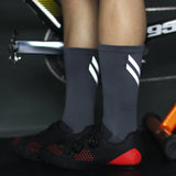 Cycling Socks Reflective New DH Highly Cycling Sports Running Fitness Moisture Wicking Lycra Breathable Mid-Calf Socks